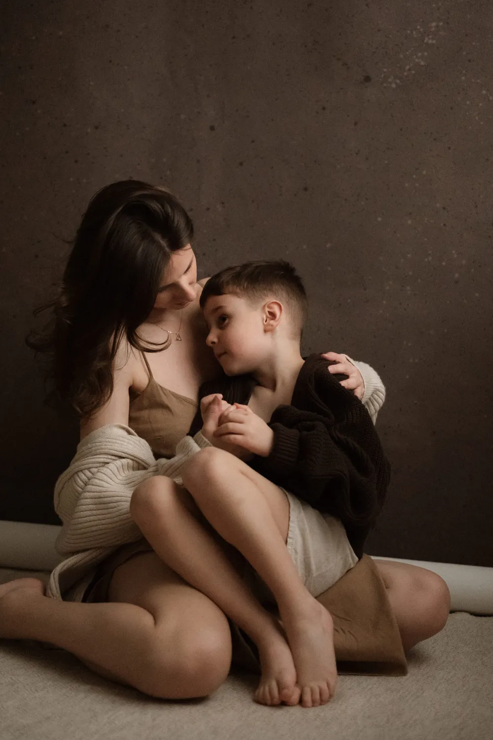 focení maminek s dětmi v ateliéru praha 8